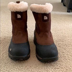 Brand New North Face Snow Boots
